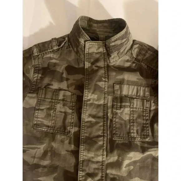 Abercrombie Kids Army Camo Jacket - 4 Pockets, Full Zip & Snap Buttons - Picture 7 of 7